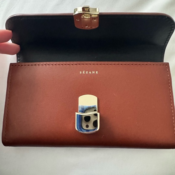 Sézane Milo Large Leather Wallet - Picture 5 of 9